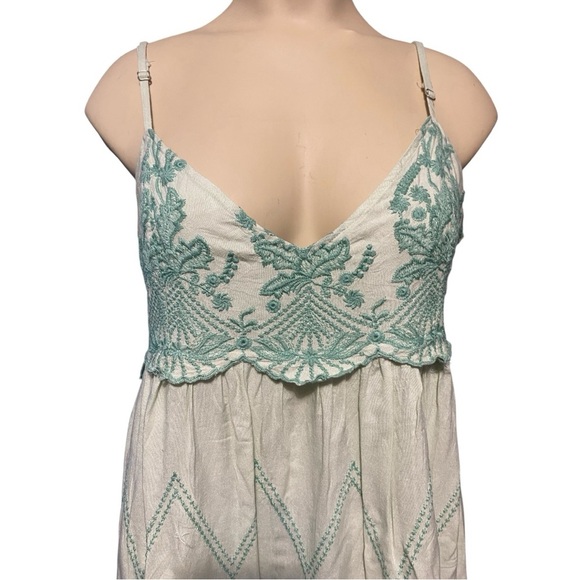 Urban Outfitters Teal Embroidered Chemise - Picture 5 of 14